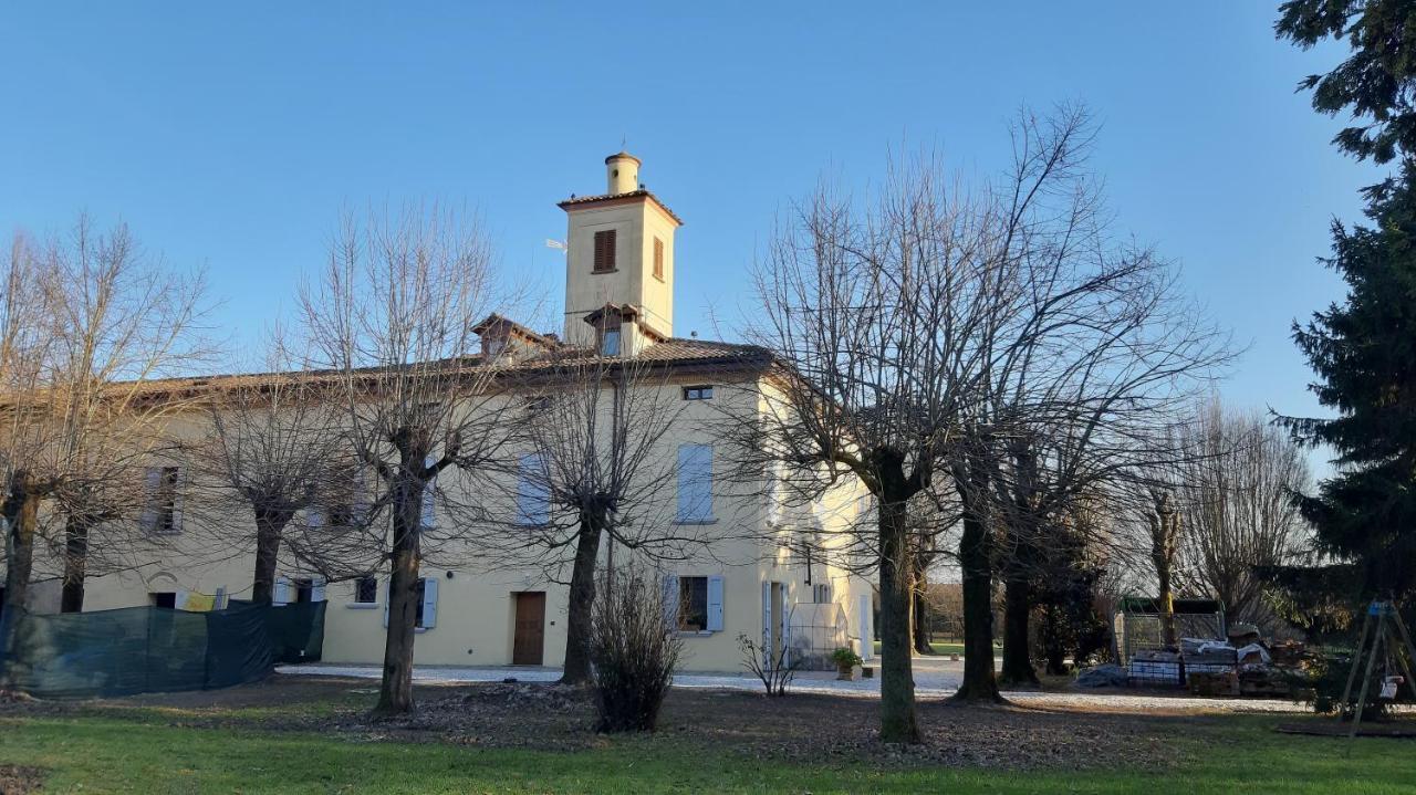La Torre Di Longara *