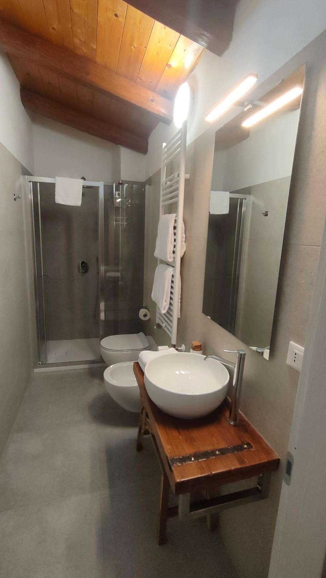 Bed and breakfast La Torre Di Longara